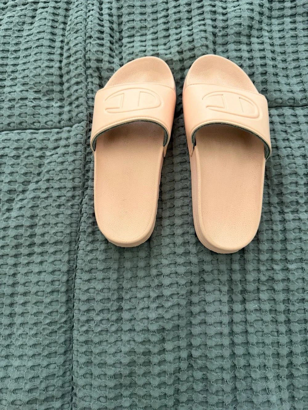 Champion Girls Pink Slides Size 2 Slip On Sandals